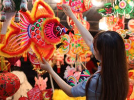 9 Customs to Observe During Mid-Autumn Festival